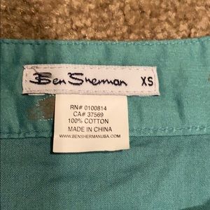 BEN SHERMAN teal skirt w/subtle floral pattern